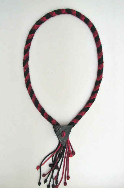 Ply split braiding necklace